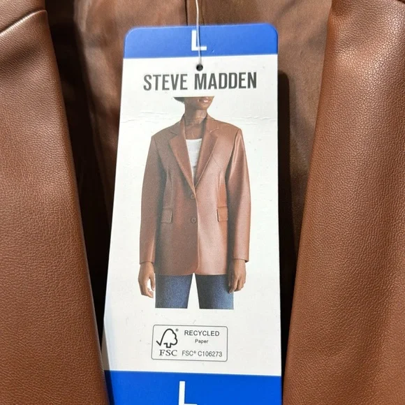 NWT Steve Madden Ladies' Faux Leather Blazer - Picture 8 of 8